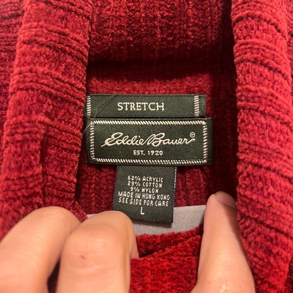 Eddie Bauer Turtleneck Sweater - Picture 5 of 5